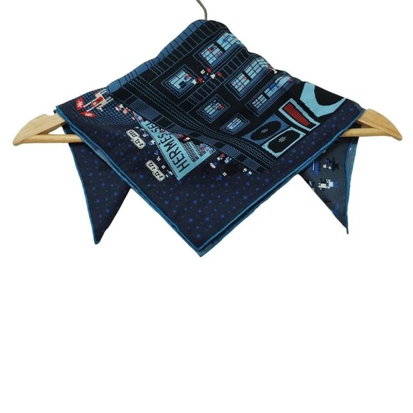 Auth HERMES Petit Carre - Dark Navy Light Blue Multi Scarf - Picture 7 of 7